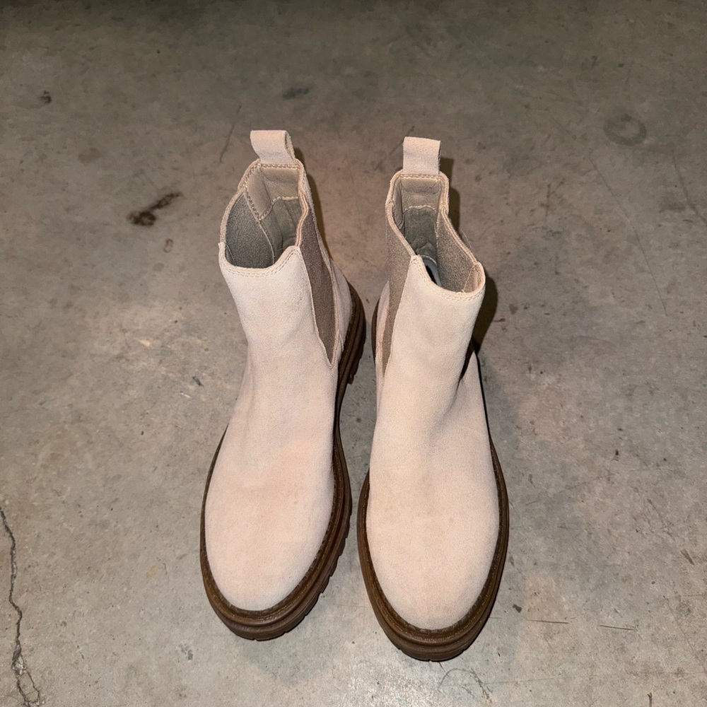 Stylish Cream Ankle Boots